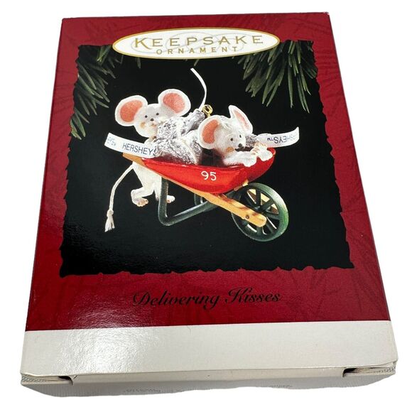 Vintage Hallmark Keepsake Ornament Lot 4 Santa Maria Claus Christmas Tree Mice - Picture 5 of 10